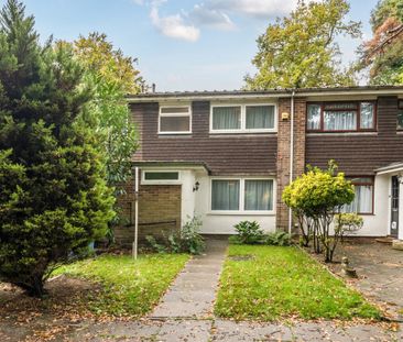3 bedroom terraced house to rent - Photo 1