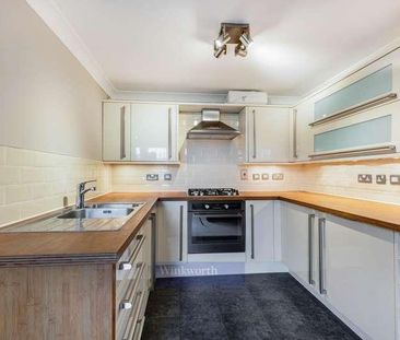 Usborne Mews, London, Uk, SW8 - Photo 6