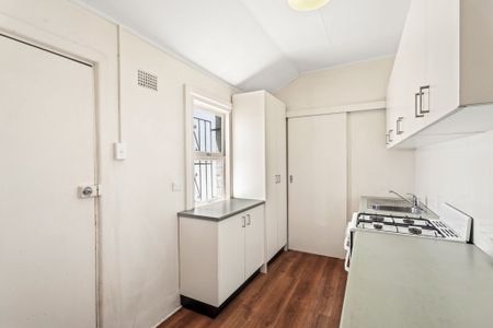 59 Fowler Street, Camperdown NSW 2050 - House For Rent | Domain - Photo 3