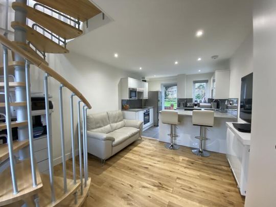 1 bedroom end of terrace house to rent - Photo 1