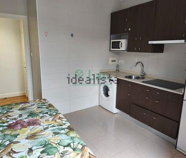 Alquiler de piso en Calle Irala - Photo 1