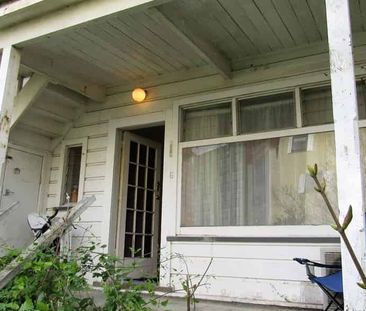 Studio Apartment - Photo 5