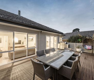 354 Belmore Road, Balwyn VIC 3103 - House For Rent | Domain - Photo 3