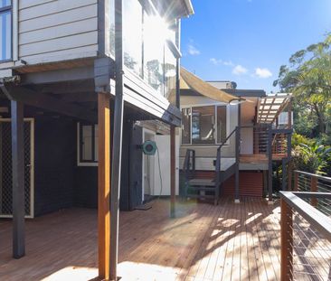 Perfectly Located 3 Bedroom Home - Photo 5