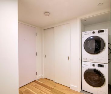 3460 Peel Street - Photo 5