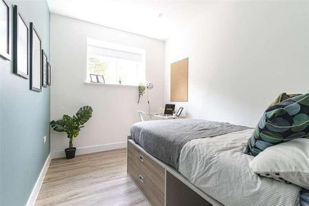 Battery Hill, Winchester, Hampshire, SO22 - Photo 2