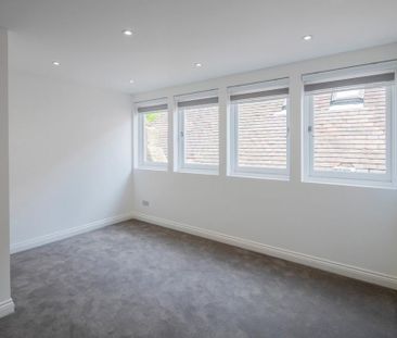 3 bedroom apartment to rent - Photo 3