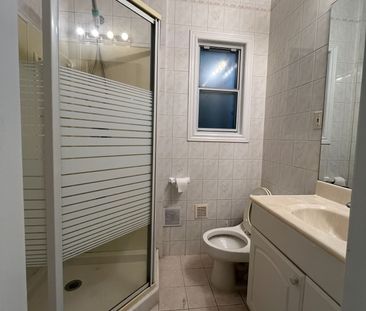 For Lease - 49 Viamede Crescent, Toronto, Ontario - Photo 2