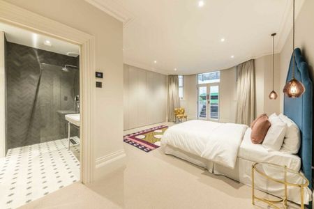 Phillimore Place, Kensington, W8 - Photo 5