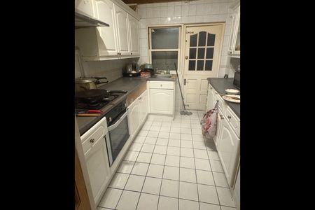 Room in a Shared House, Quebec Road, IG1 - Photo 3