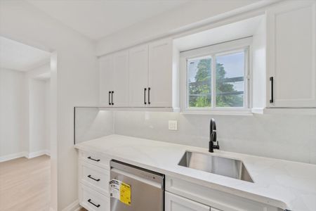 For Lease - 232 Kozlov Street, Barrie, Ontario - Photo 5
