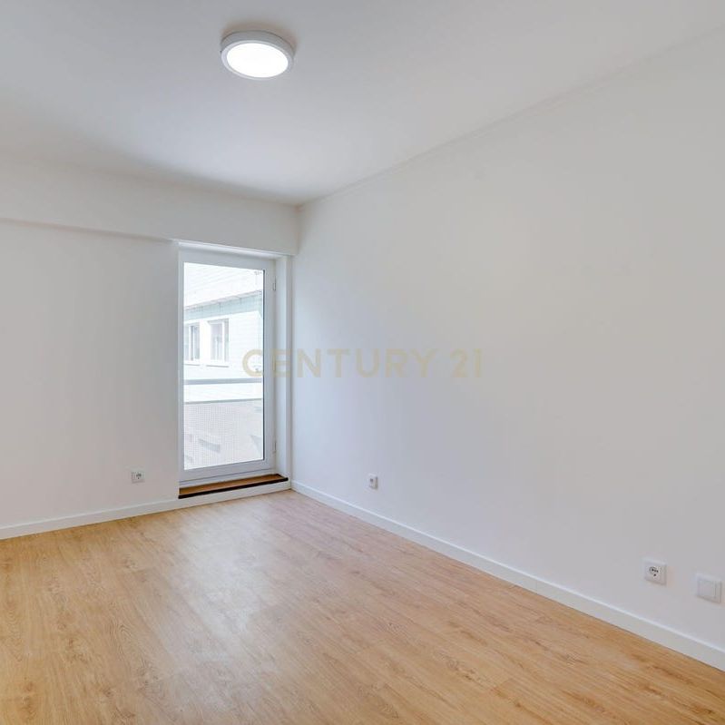 Santa Clara, Lisbon - Photo 1