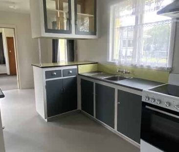 Spacious Family Home in a Quiet Setting - Photo 4