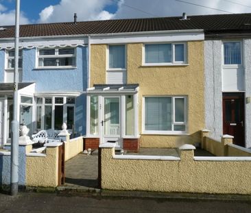 121 Shore Crescent, BT154JR, Belfast - Photo 1