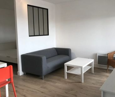 Appartement à louer F1 à La Madeleine - Photo 2