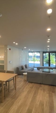 Unit 423- Beautifully Designed/ 2 Bedrooms Condo at The Grove - Photo 1