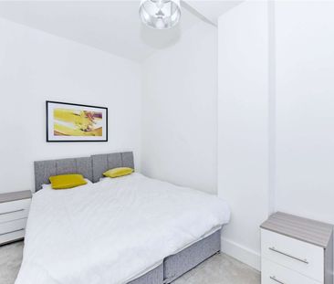 Exceptionally presented one bedroom apartment to rent in this 'Geor... - Photo 2