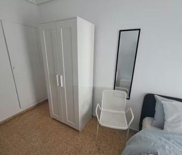 Carrer de lEscultor Piquer, Valencia, Valencian Community 46019 - Photo 5