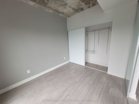 Riverside Square Lofts 15-45 , #1611 - Photo 3