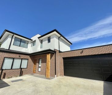 Brand New 3-Bedroom Home in Prime Werribee Location - Photo 3