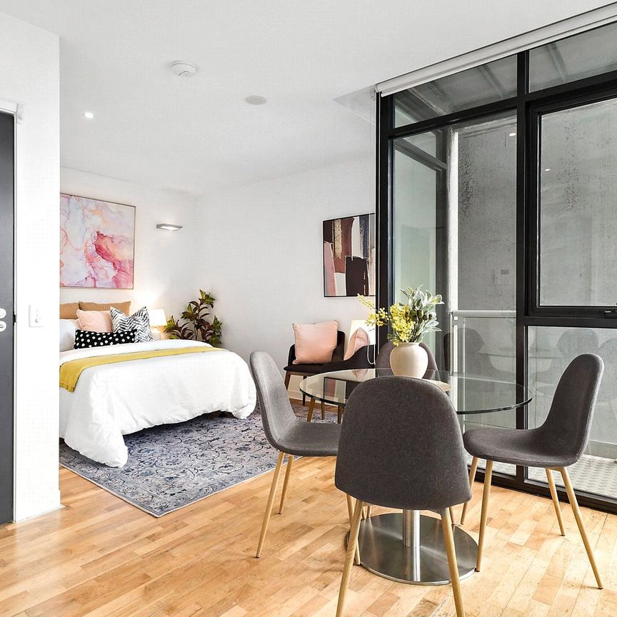 1608/280 Spencer Street - Photo 1