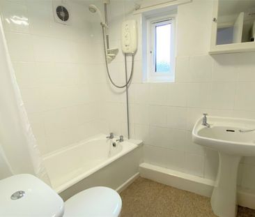 Middle Street, Taunton - Photo 6