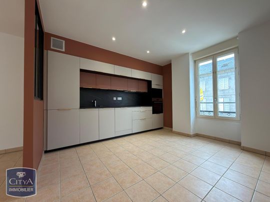 Location Appartement 3 pièces 78m² MALEMORT 19360 - Photo 1