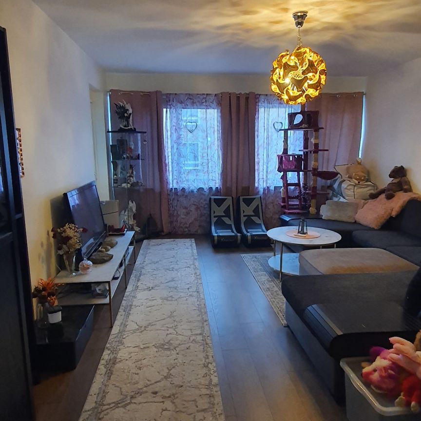 Torggatan, Vara - Foto 1