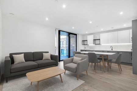 Willowbrook House, Woodberry Down, N4 - Photo 2