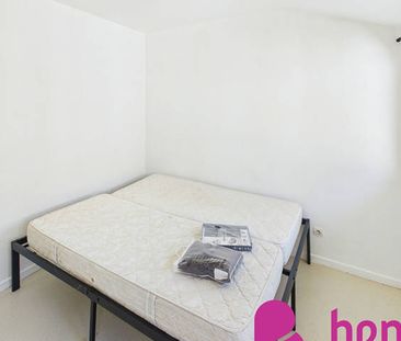 Location F2 meublé au centre ville de Metz - Photo 1