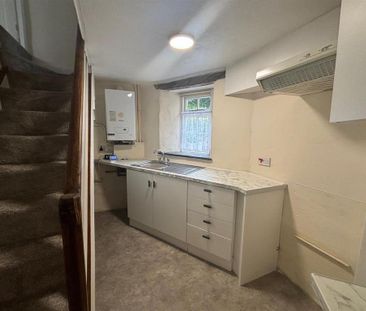 1 bedroom semi-detached house to rent - Photo 6