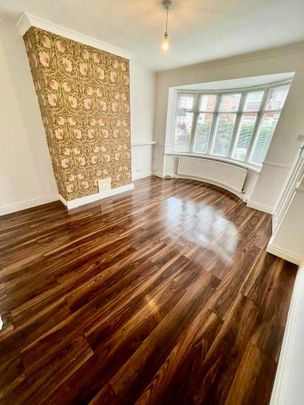 3 bedroom semi-detached house to rent - Photo 1