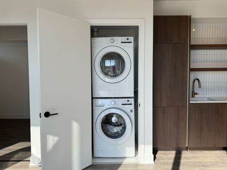 For Lease - 1285 Queen Street Unit# 301, Toronto, Ontario - Photo 3