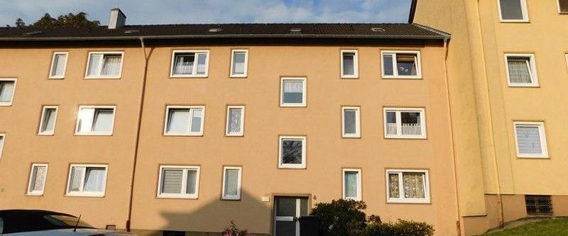 Komm nach Heiligenhaus: 2 renovierte Zimmer mit Balkon! - Photo 1