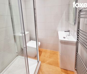 2 bed flat to rent in 57 St. Michaels Road, Bournemouth, Dorset, BH... - Photo 2