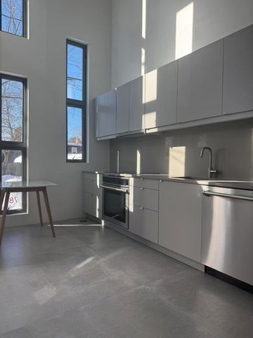 For Lease - 781 Craven Road, Toronto, Ontario - Photo 4