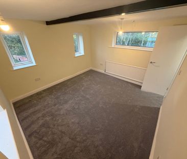 4 bedroom detached house to rent - Photo 5