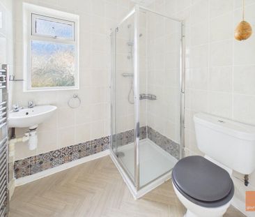 2 bedroom semi-detached house to rent - Photo 4