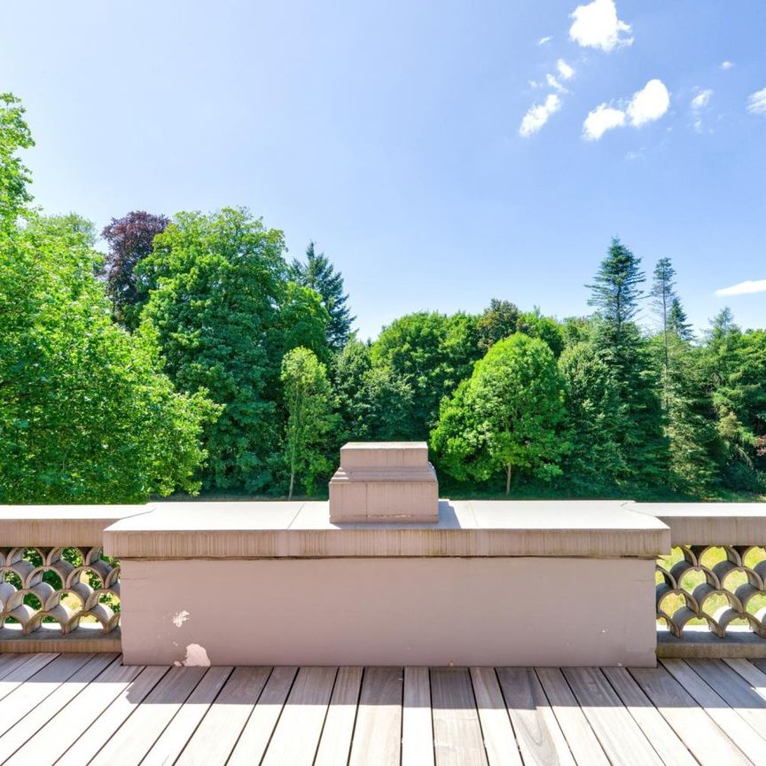 Duplex de standing ±326 m² – 2CH - Photo 1