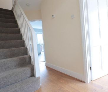 3 bedroom property to rent - Photo 1