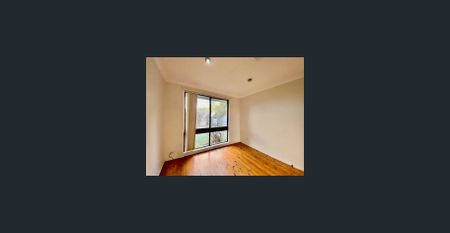 Comfortable 3 bedrooms plus study with double street entry - Photo 4