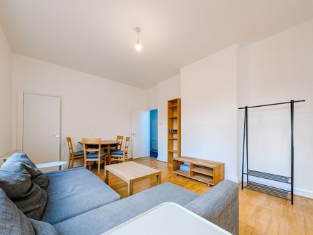 2 Bed Maisonette, Canon Beck Road, SE16 - Photo 2