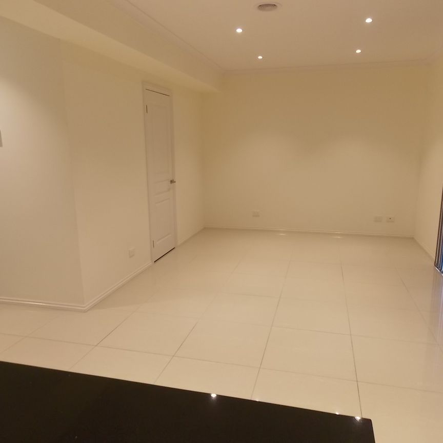 11C Rosebank Avenue, Clayton South VIC 3169 - Townhouse For Rent | Domain - Photo 1