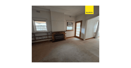 Comfortable Family Home in a Prime Shepparton Location - Photo 3