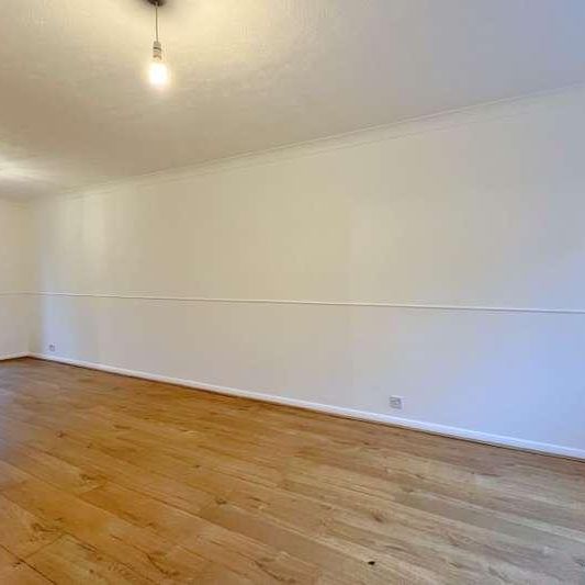 Woking, Surrey, GU21 - Photo 1