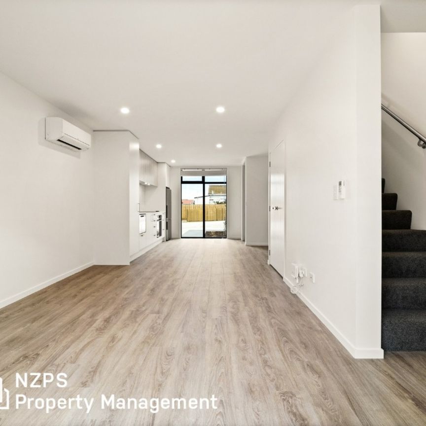 11/30 Dundonald Street, Tainui - Photo 1