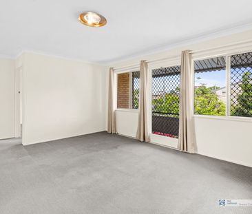 Wake Up Near the Waves - Top Floor Kirra Unit - Photo 2