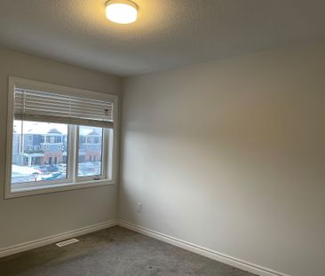 For Lease - 604 LAPLAND Terrace, Kanata, Ontario - Photo 3