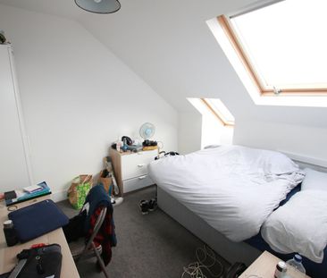 6 Bed Detached House, Donnington Road, RG1 - Photo 6