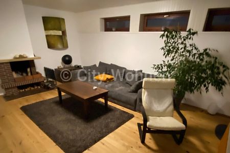 Große möblierte 4-Zimmer Wohnung in Hamburg Eidelstedt mit Garten und 2 Terrassen. - Photo 2